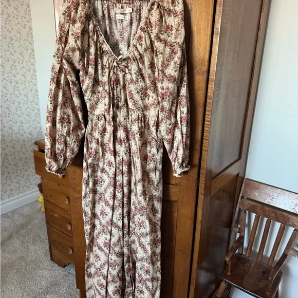 Christy Dawn Venus - Picture 3 of 3